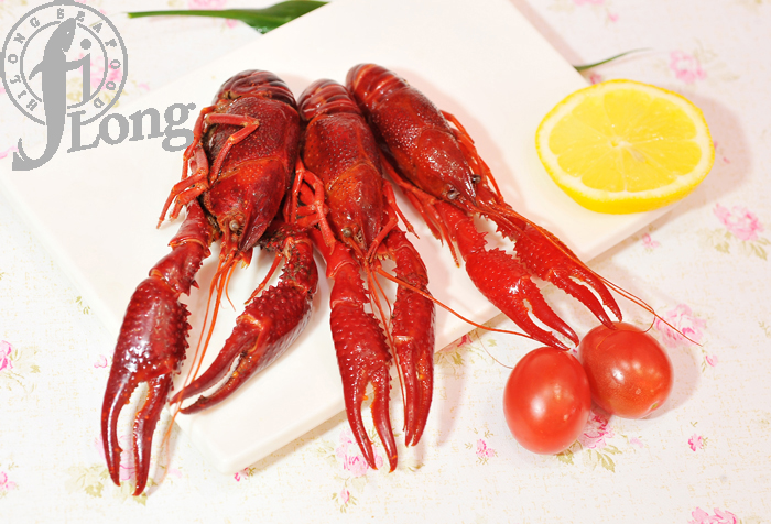 04 Whole Cooked Crawfish 冻煮整只小龙虾.jpg